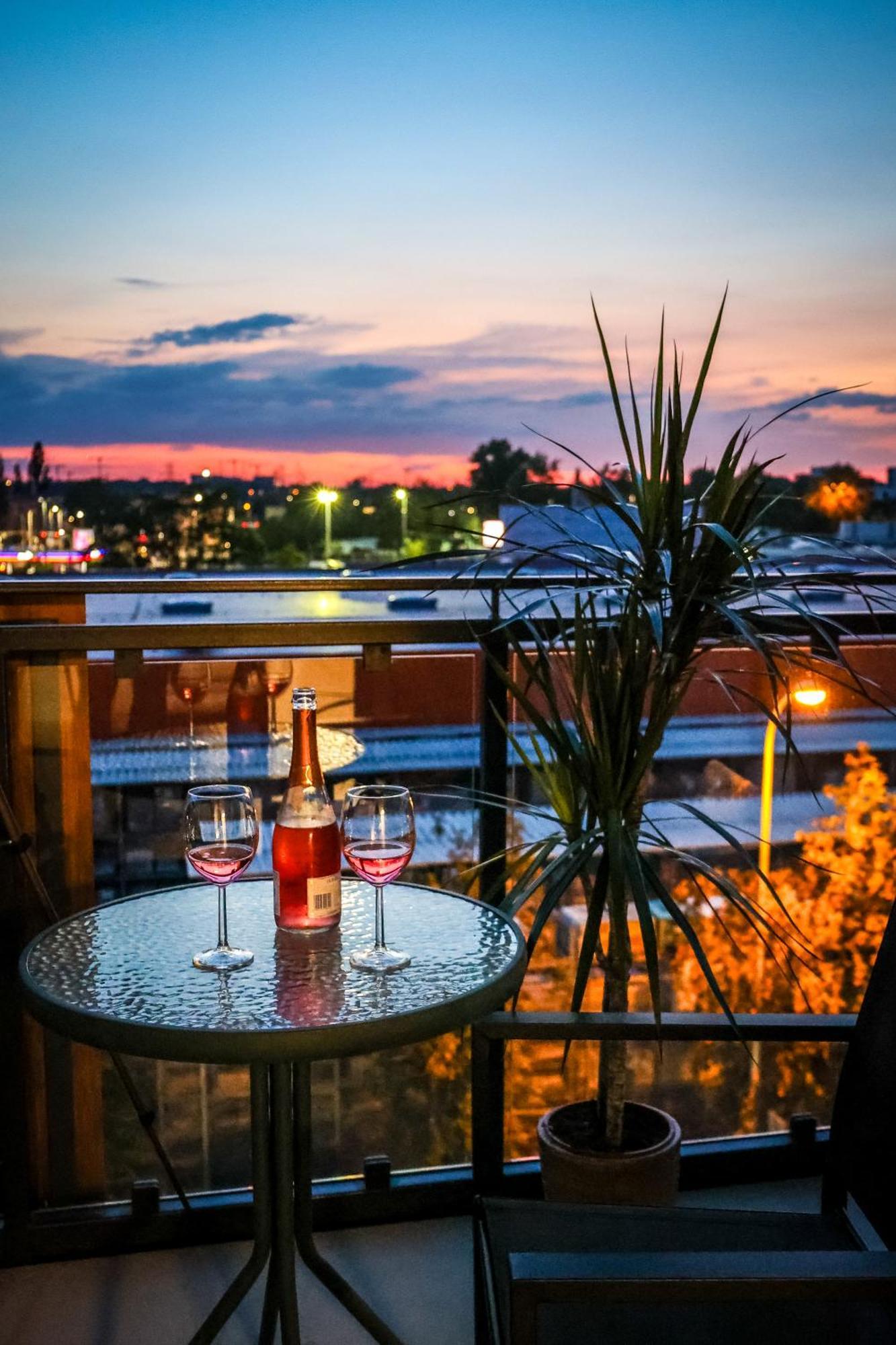 Apartament Ginger - Stare Miasto - Bezplatny Parking - Youtube Apartament Ginger We Wroclawiu Esterno foto
